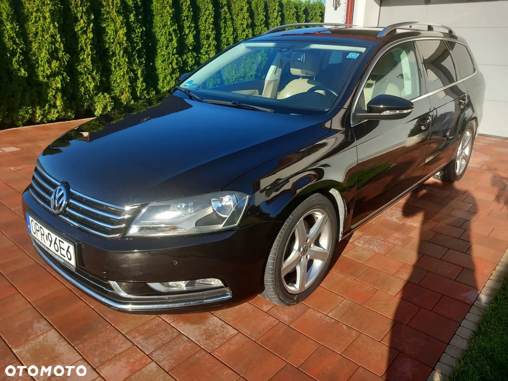 Volkswagen Passat 2011 photo 3