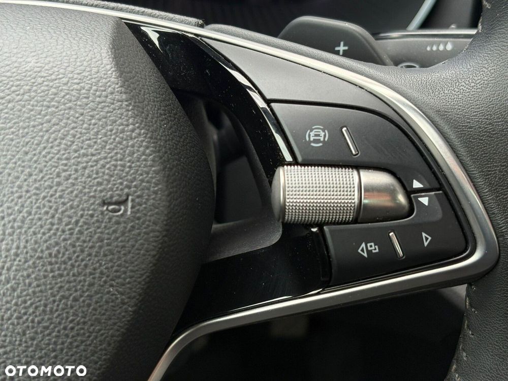 Skoda Octavia 2.0 TDI Selection DSG - 10