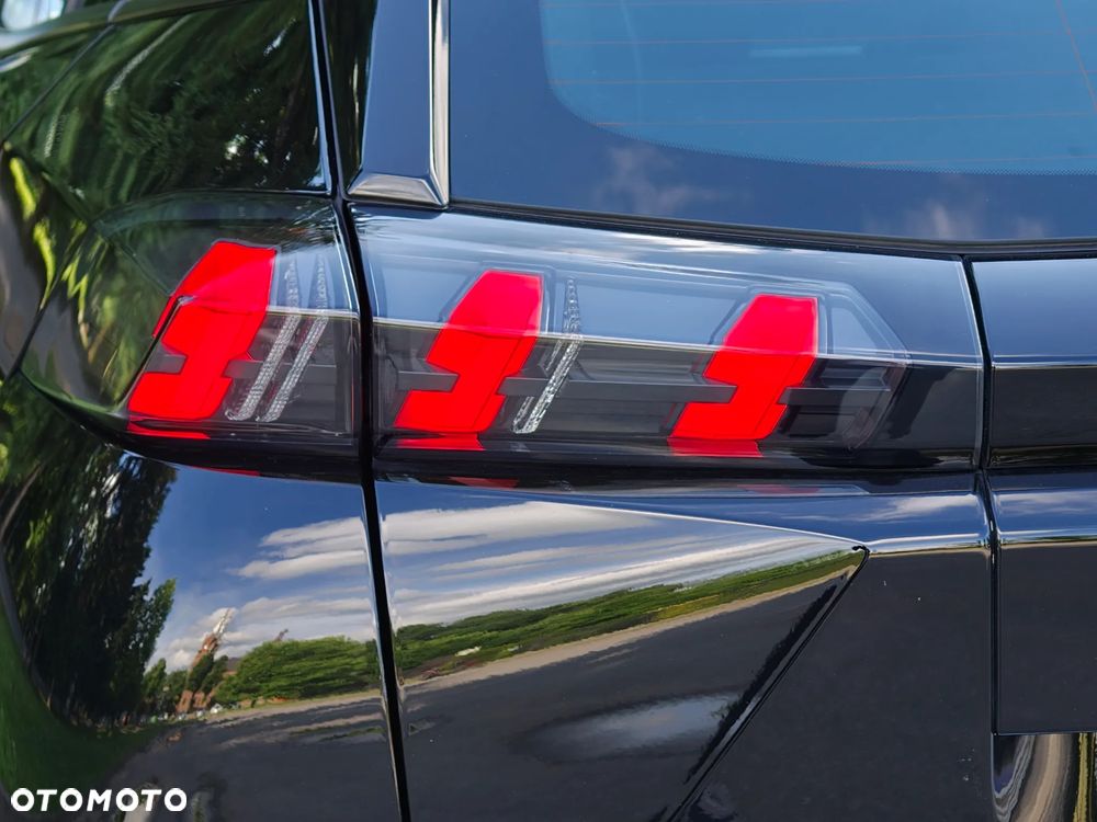 Peugeot 2008 BlueHDi 100 Allure - 17