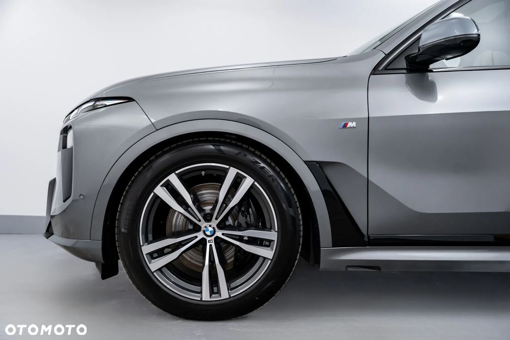 BMW X7 - 9
