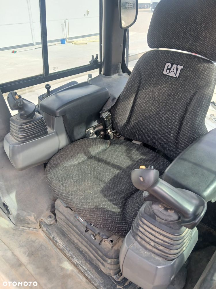 Caterpillar CAT D5K2 LGP - 7