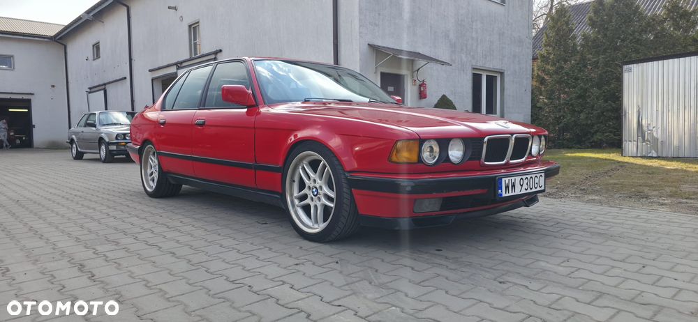 BMW Seria 7 - 1
