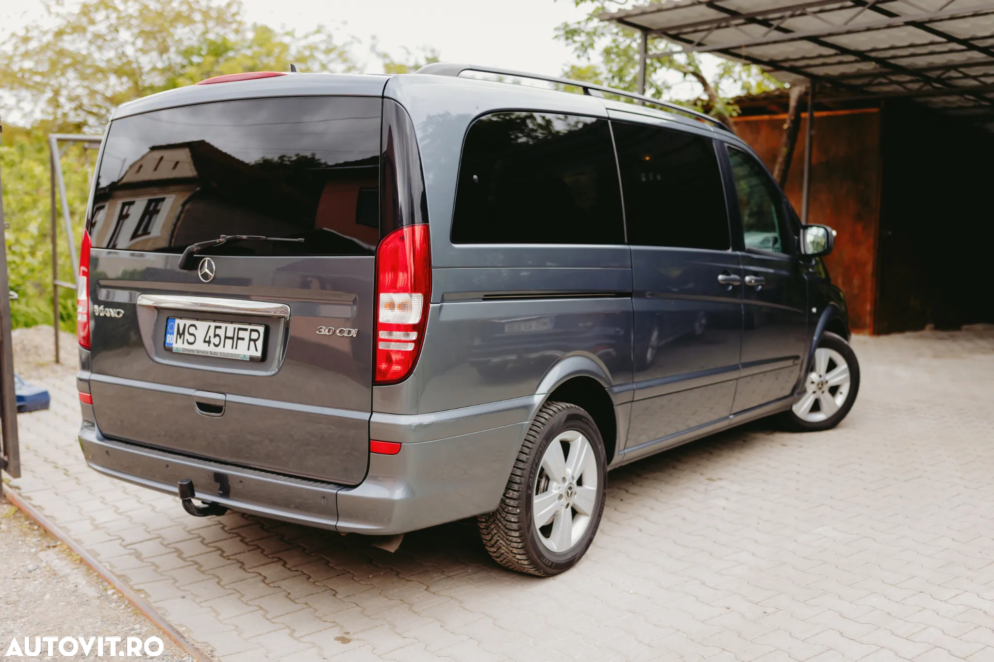 Mercedes-Benz Viano 3.0 CDI Lung Aut. Ambient - 4