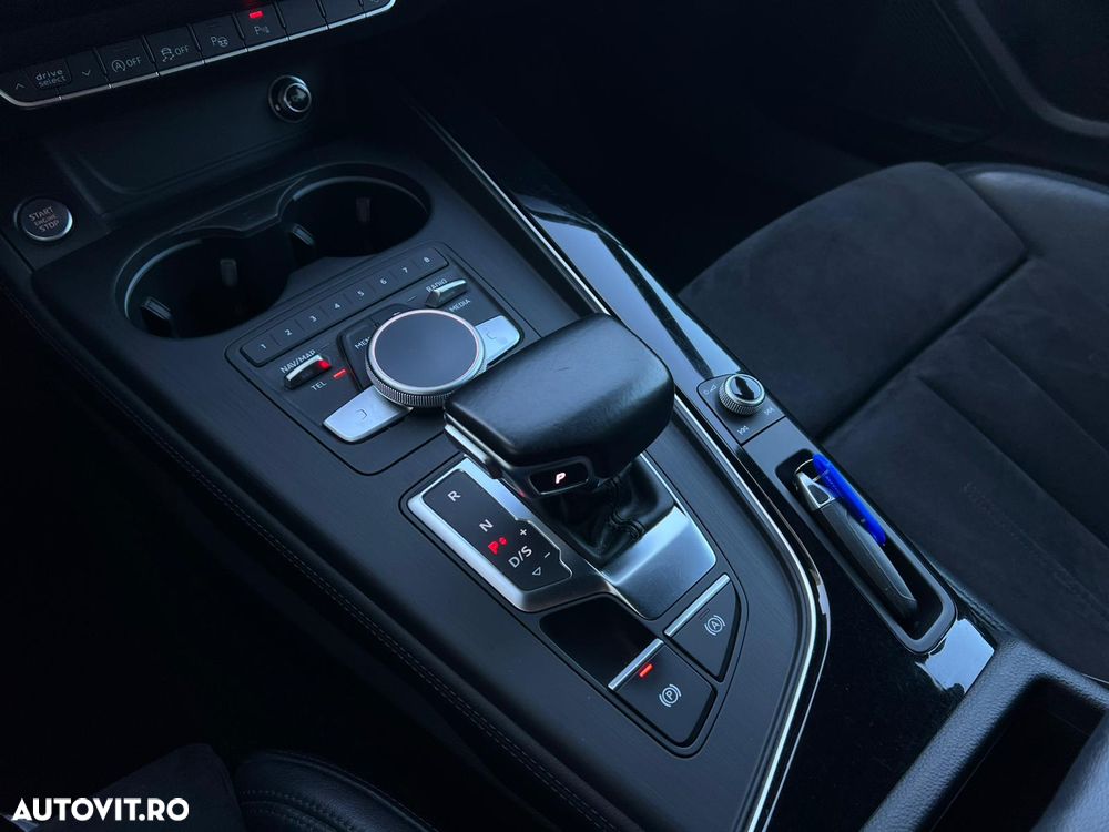 Audi A5 Sportback 2.0 TDI S tronic quattro - 32