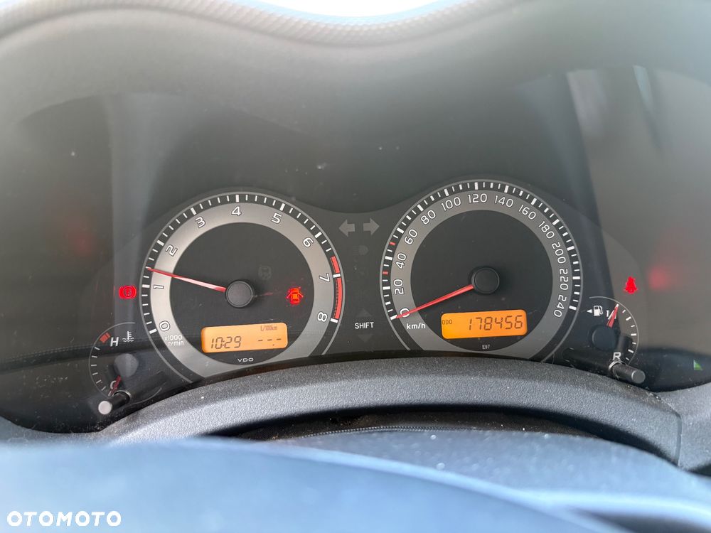 Toyota Auris 1.6 Dynamic - 9
