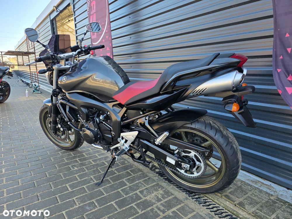 Yamaha FZ6 - 6