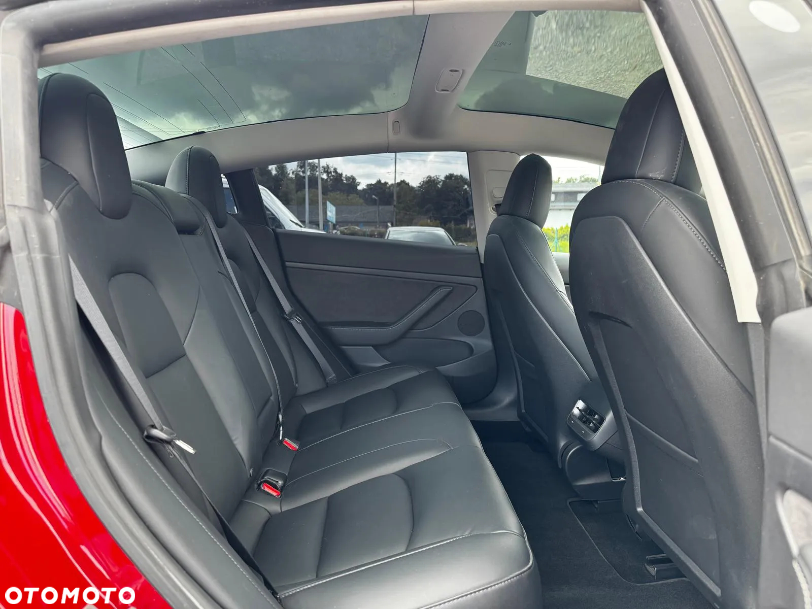 Tesla Model 3 Langstreckenbatterie Allradantrieb Dual Motor - 14