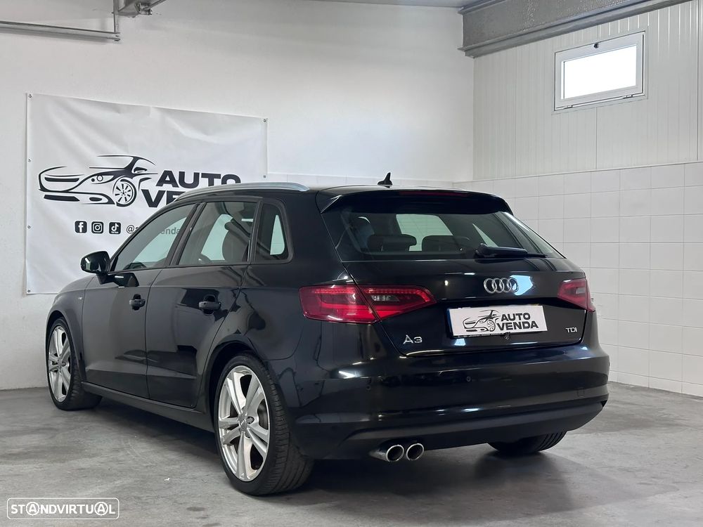 Audi A3 Sportback 2.0 TDI S line Sport Pack - 4