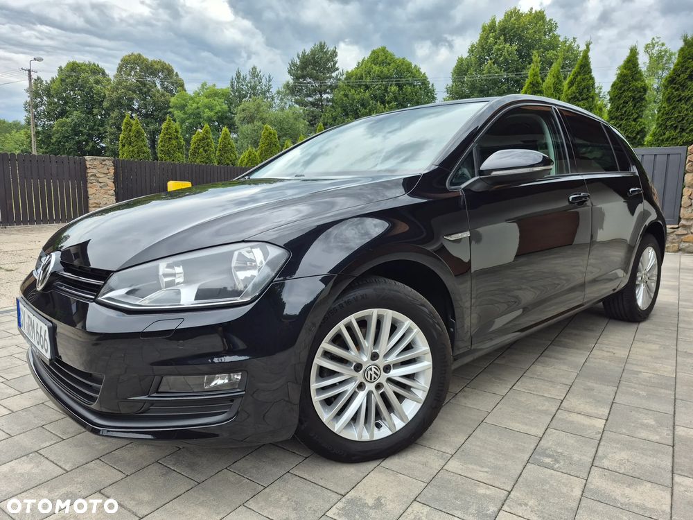 Volkswagen Golf - 8