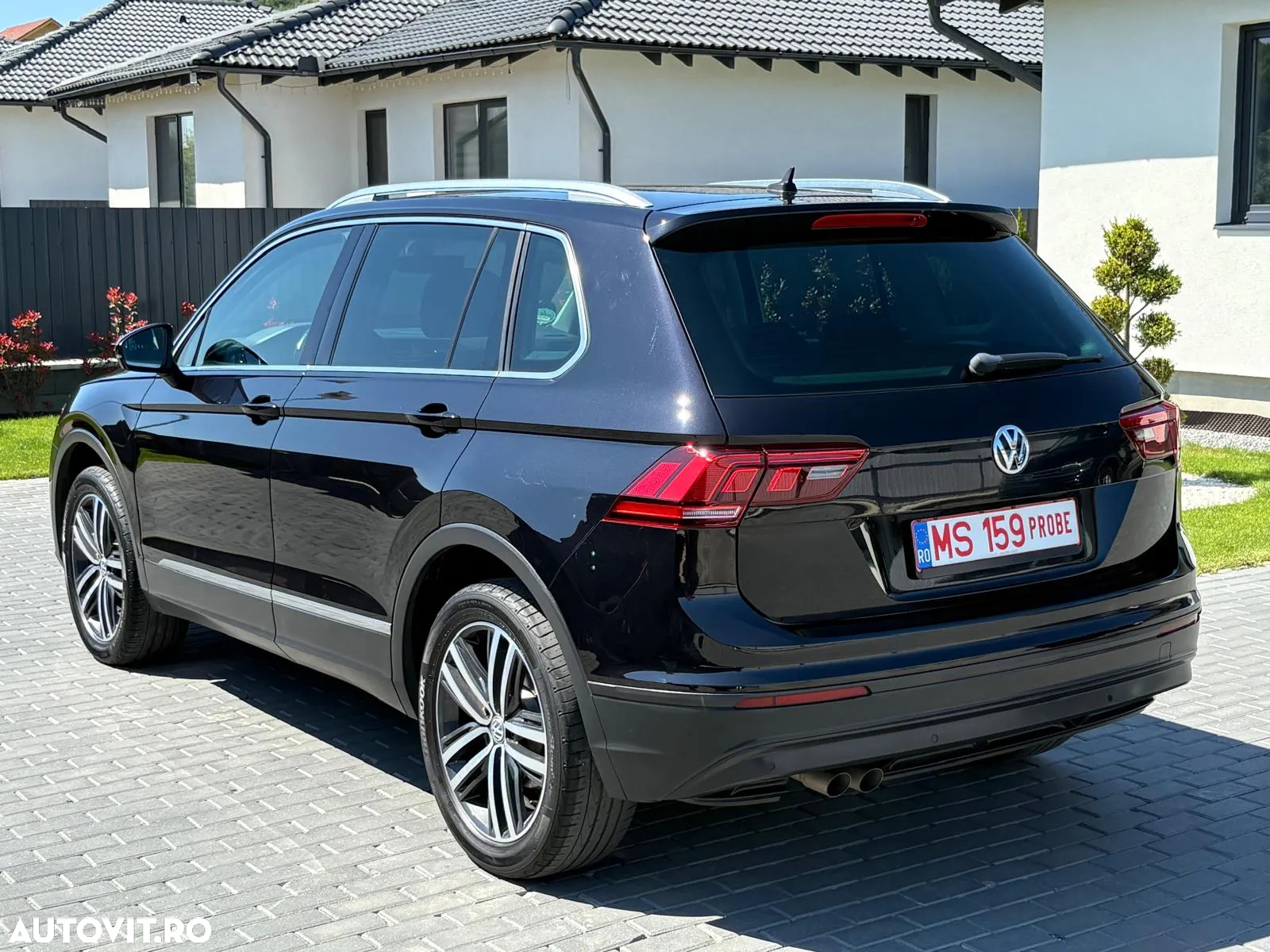 Volkswagen Tiguan 2.0 TDI 4Mot DSG Comfortline - 15