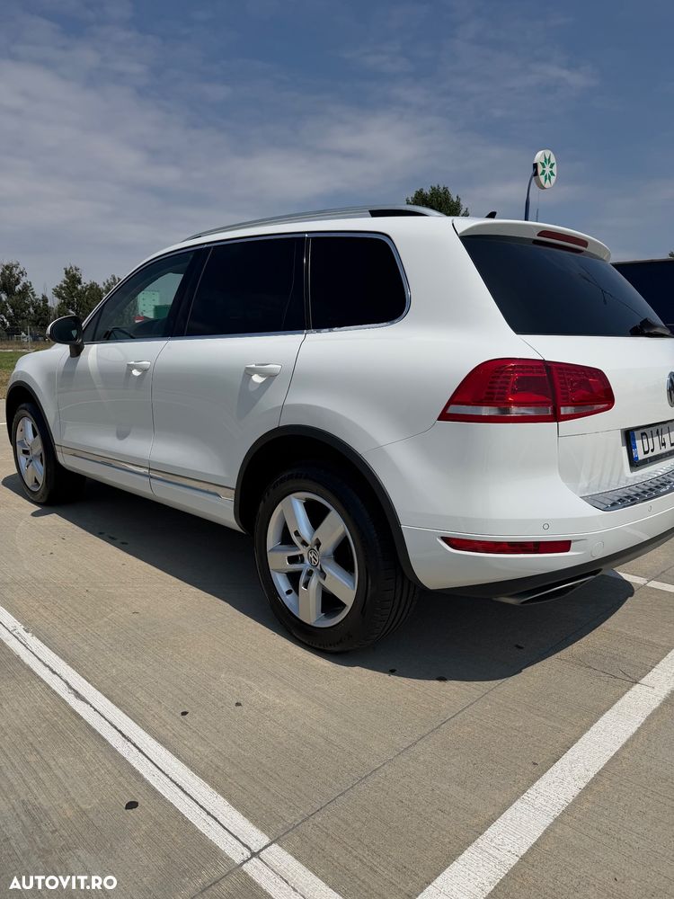 Volkswagen Touareg 3.0 V6 TDI BMT - 4