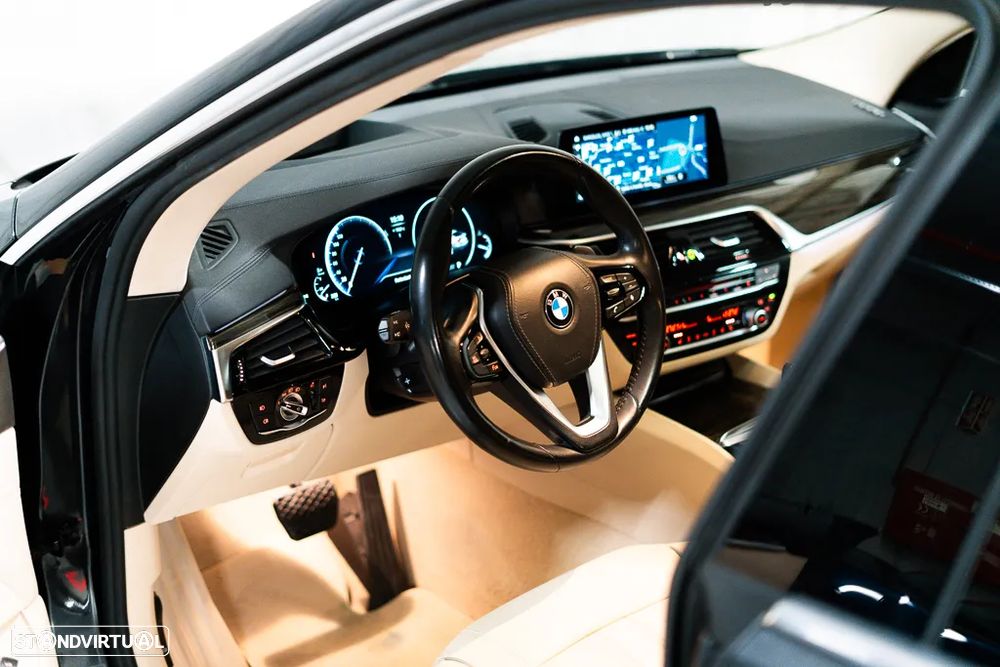BMW 620 Gran Turismo d Line Luxury - 33