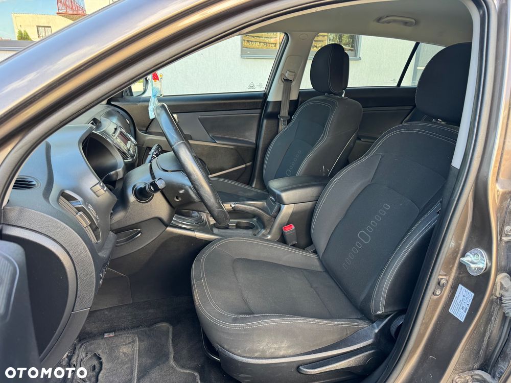 Kia Sportage 1.7 CRDI L 2WD - 13
