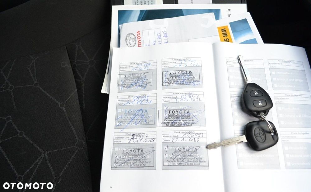 Toyota Auris 1.33 VVT-i Terra - 38