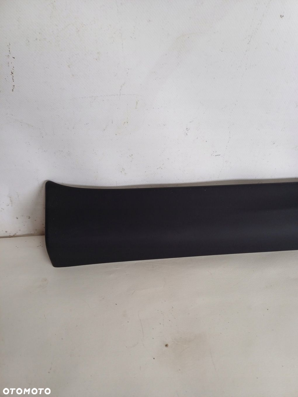 LISTWA DOLNA PROGOWA PRAWY PRZÓD PRAWA SUZUKI CELERIO 14- - 3