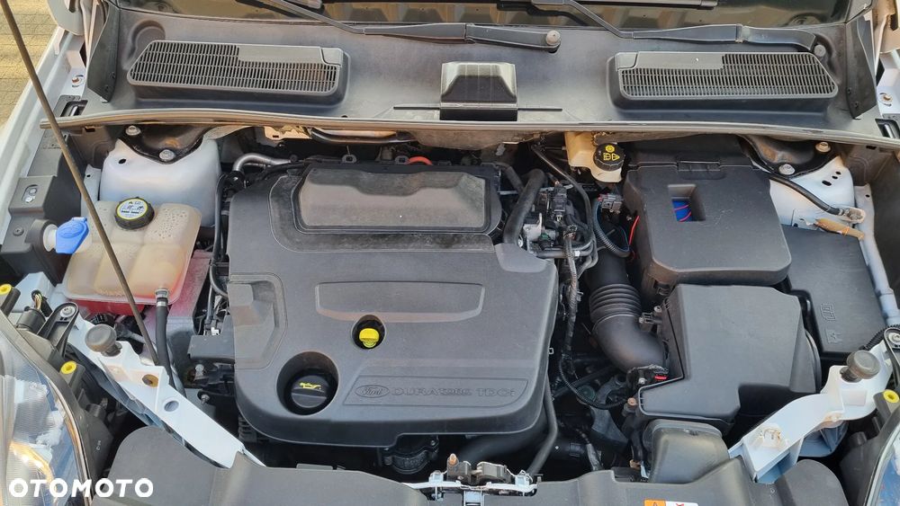 Ford Kuga 2.0 TDCi 4x4 Champions Edition - 31