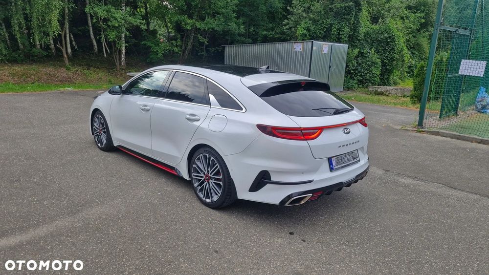 Kia ProCeed - 6
