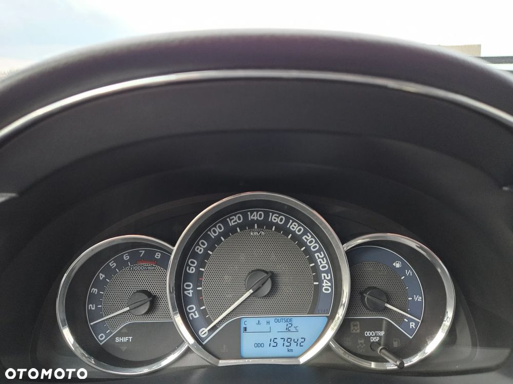 Toyota Corolla 1.6 Prestige - 18