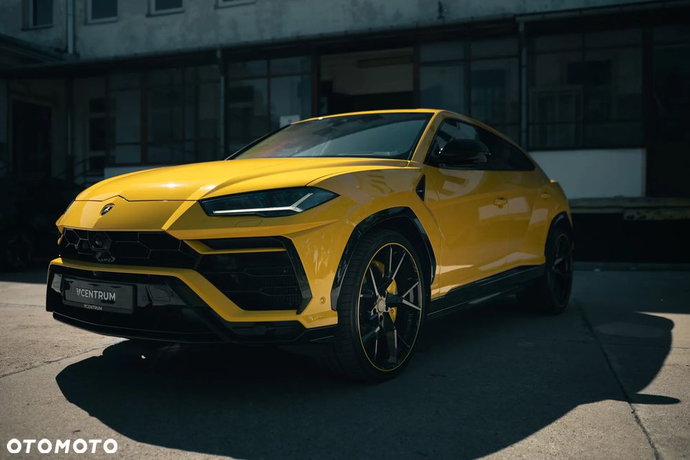 Lamborghini Urus Standard - 21