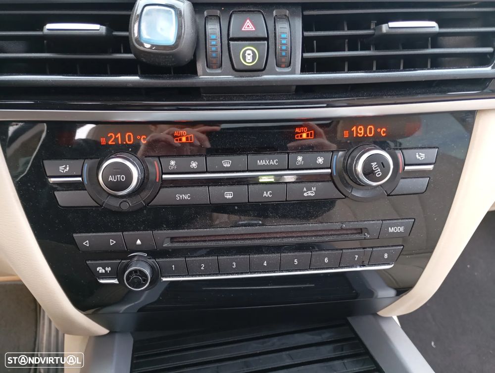 BMW X5 25 d sDrive Comfort 7L - 33