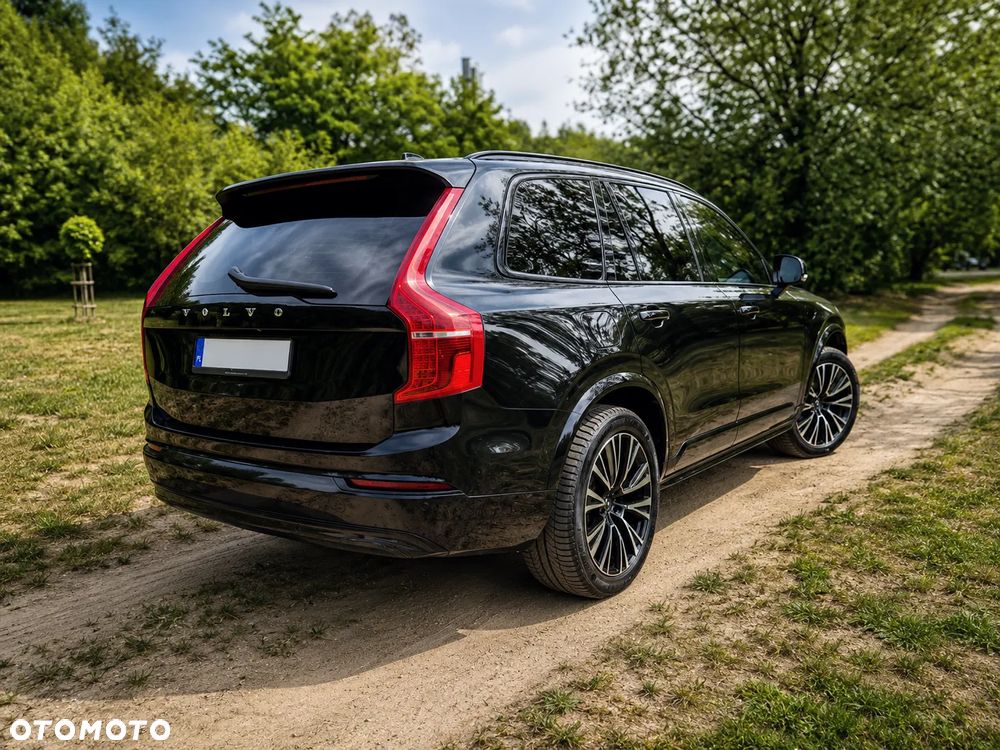 Volvo XC 90 T8 AWD Plug-In Hybrid Plus Black Edition 7os - 5