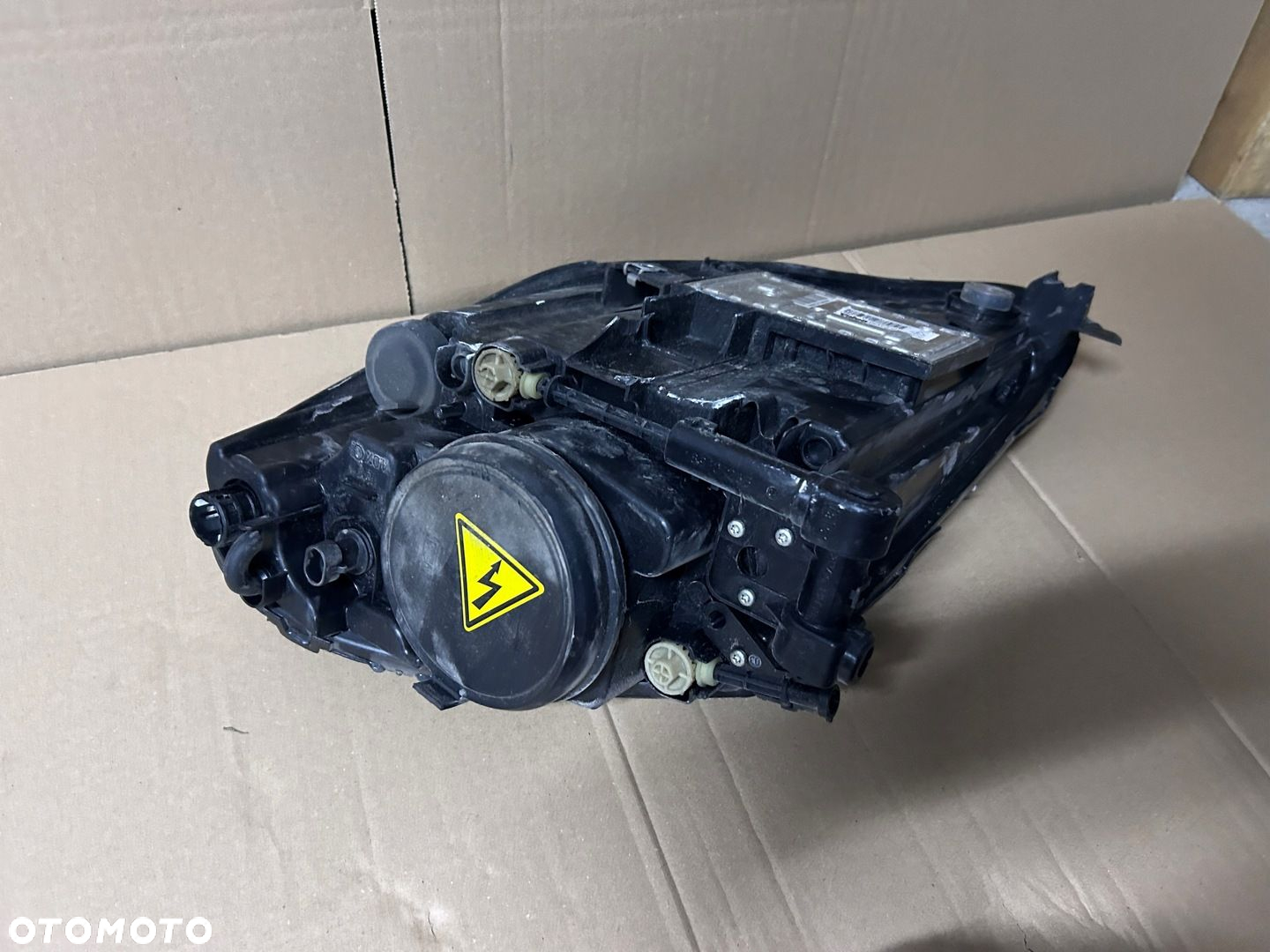 LAMPA FERRARI F430 XENON SPIDER SCUDERIA P67755221 - 7