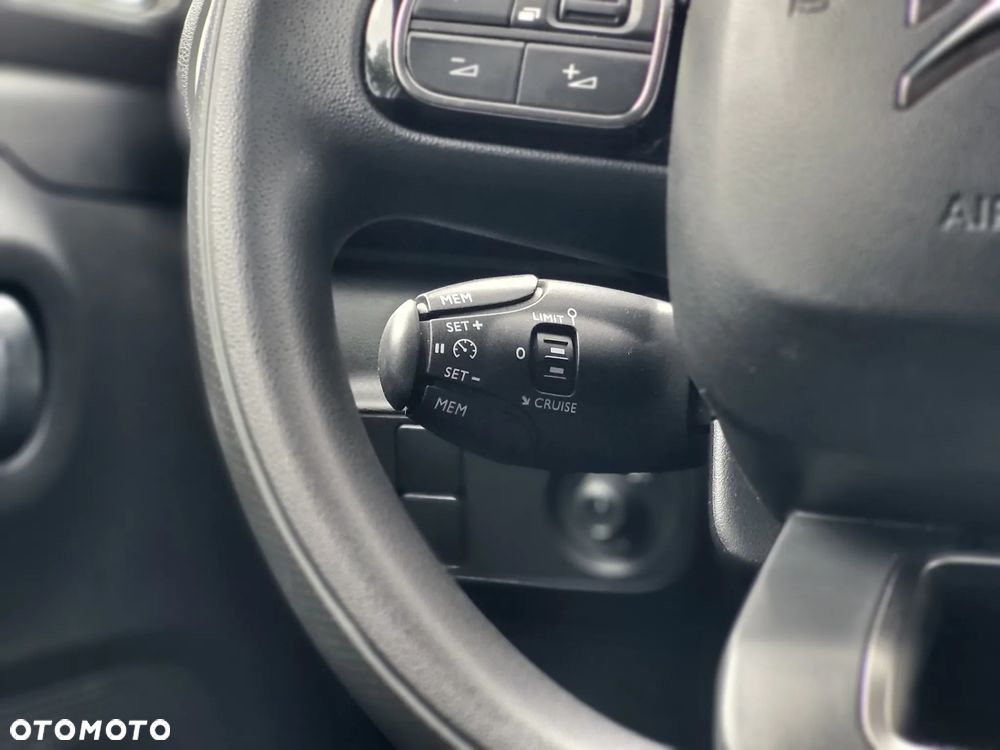 Citroën C3 1.2 PureTech Shine - 16
