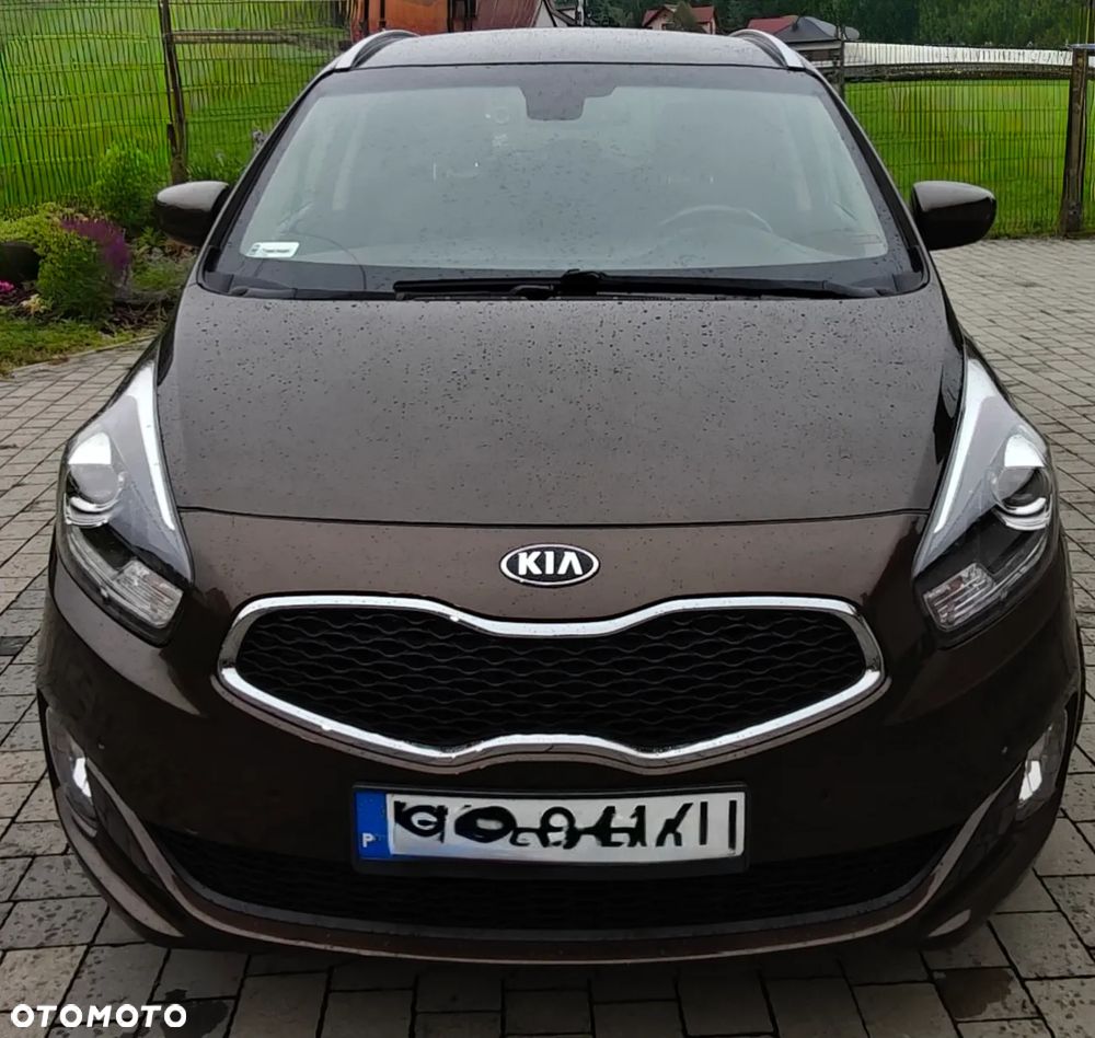Kia Carens 1.7 CRDi M - 11