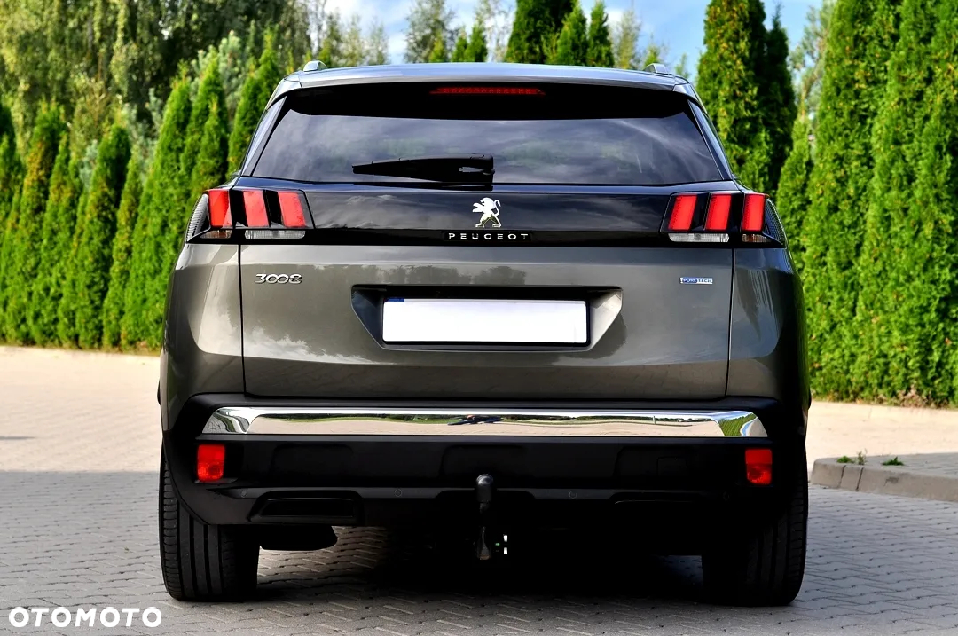 Peugeot 3008 1.2 PureTech Allure S&S - 13