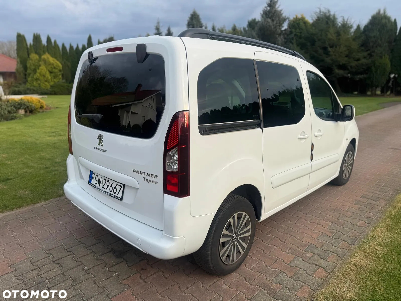 Peugeot Partner 1.6 HDi Outdoor - 5
