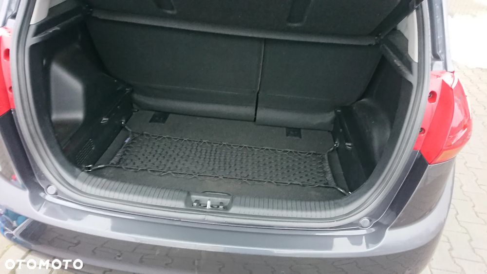 Kia Venga 1.6 Business Line - 8