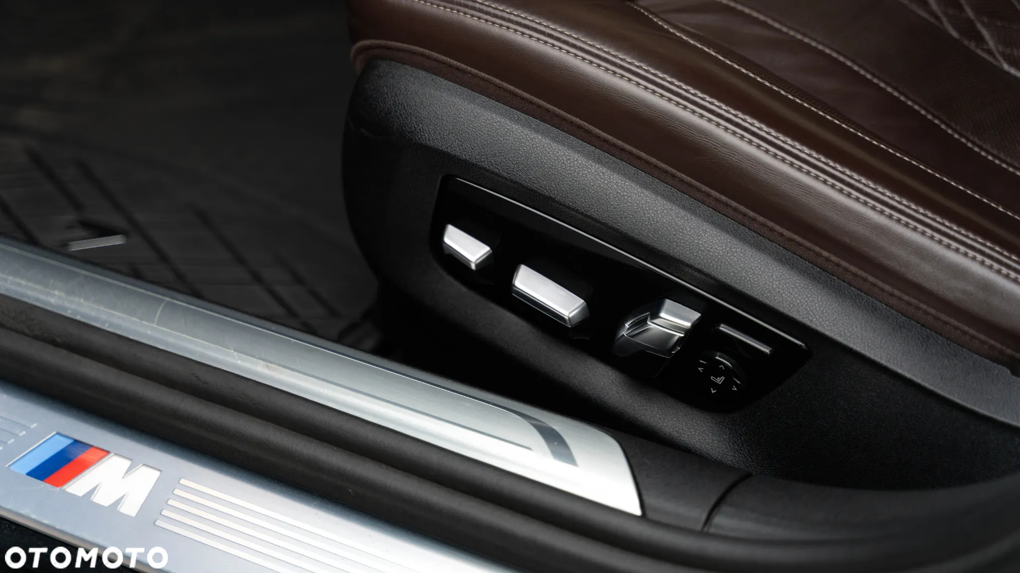 BMW Seria 7 730Ld xDrive - 22