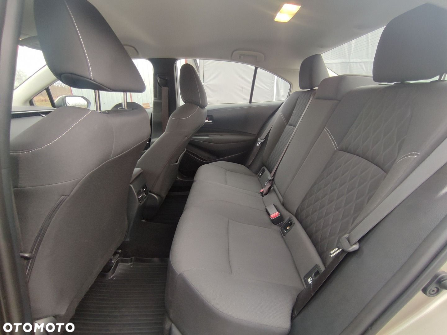 Toyota Corolla - 14