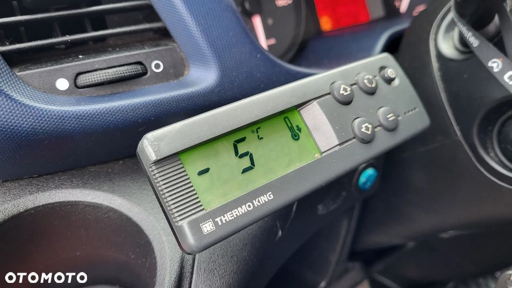 Iveco Daily 50c150 /35c150/Thermo King 500V /mroźnia/izoterma/kontener/ - 16