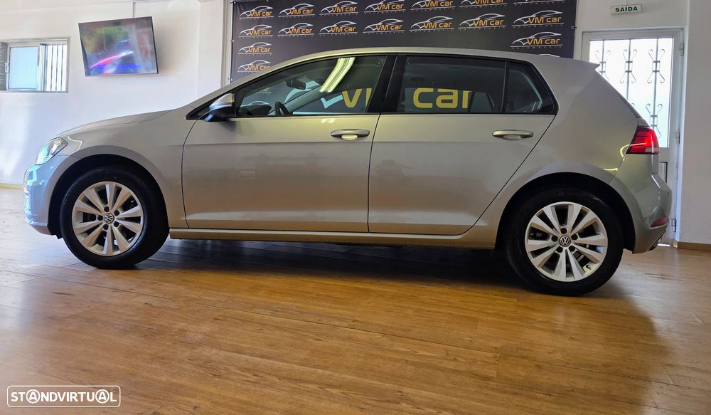 VW Golf 1.0 TSI Confortline - 9