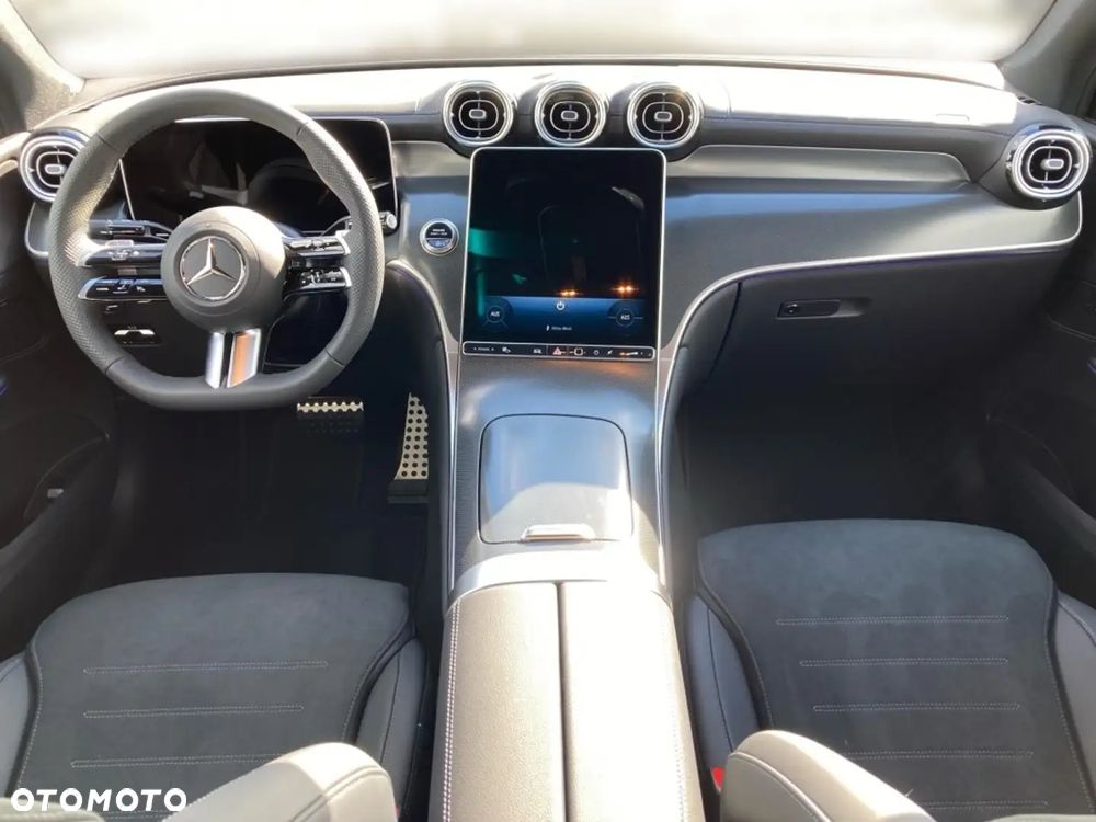 Mercedes-Benz GLC 200 d mHEV 4-Matic AMG Line - 8