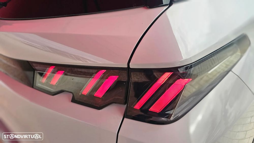 Peugeot 5008 1.2 Hybrid Allure e-DCS6 - 50