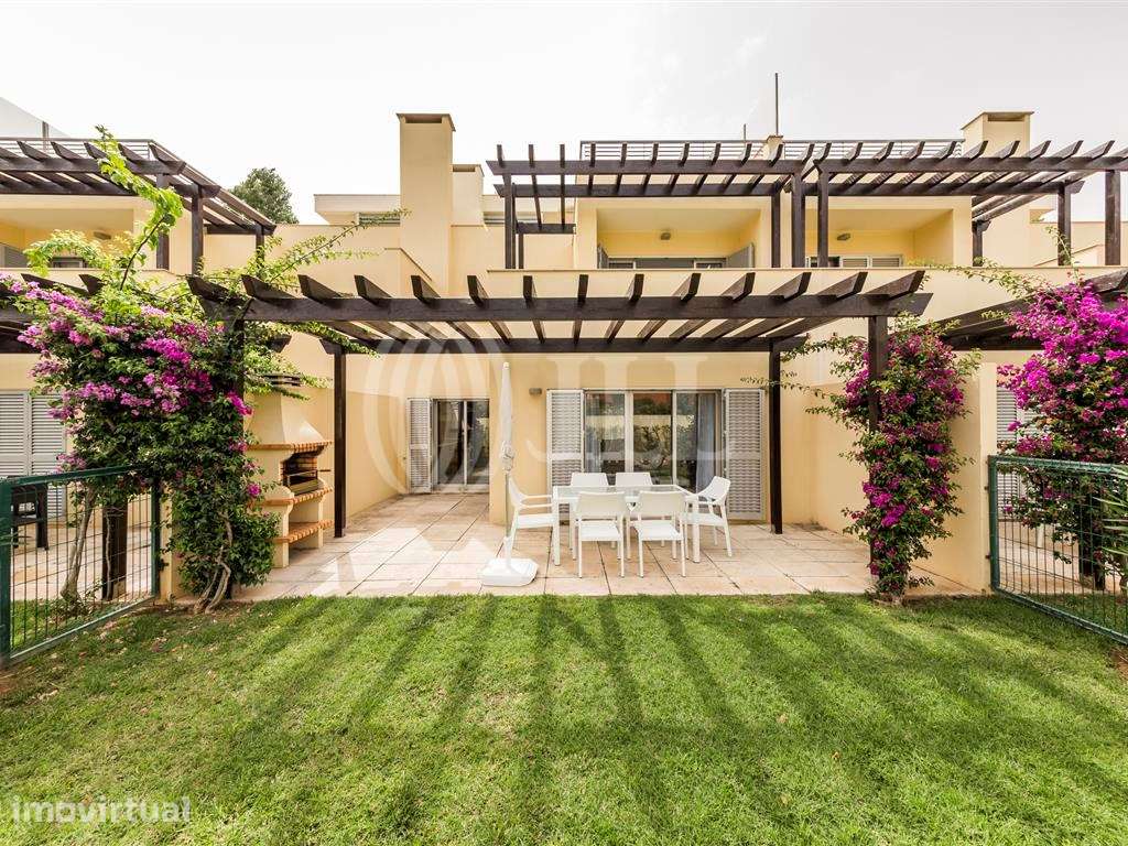 Moradia T3 no Laguna Resort, em Vilamoura, Algarve - Grande imagem: 2/37