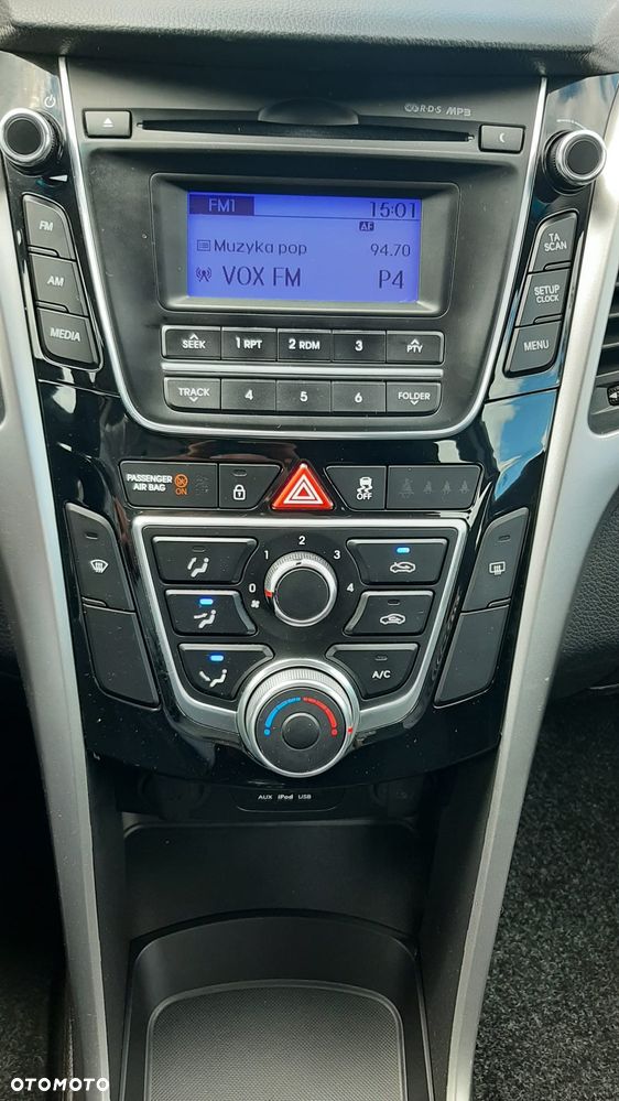 Hyundai i30 blue 1.6 CRDi Classic - 23