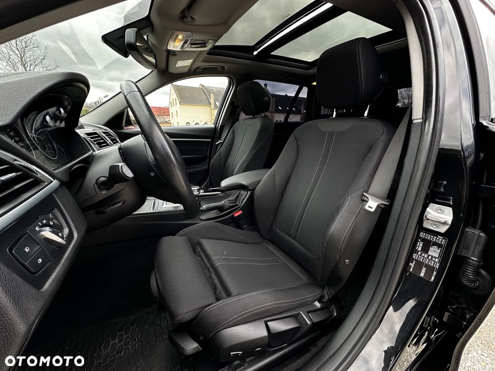 BMW Seria 3 325d Sport Line Shadow sport - 7