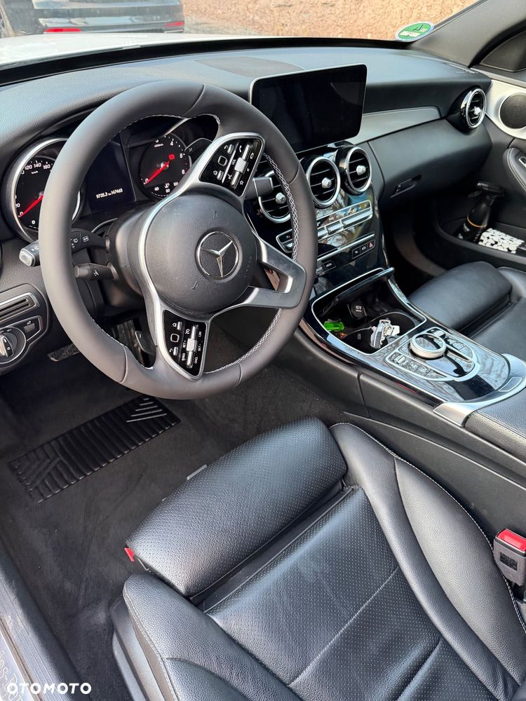 Mercedes-Benz Klasa C 220 d 9G-TRONIC - 14