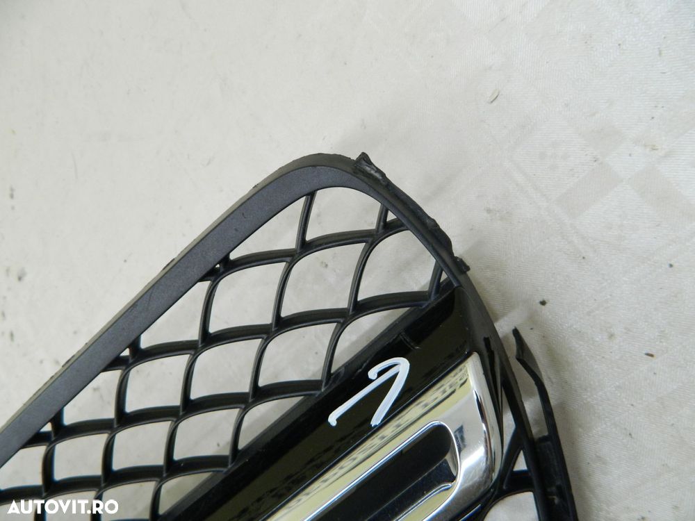 Grila radiator Mercedes GLE W166, 2015, 2016, 2017, 2018, 2019, cod origine A1668880260. Fisurata. - 9