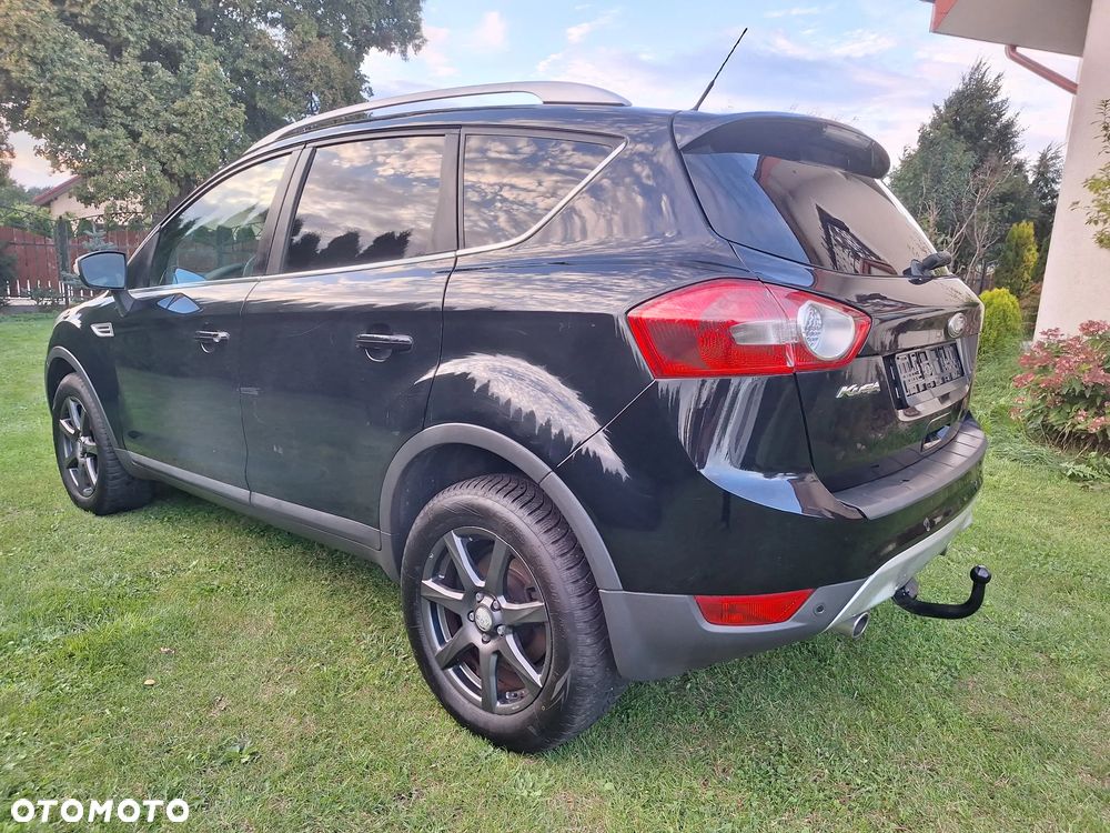 Ford Kuga - 12