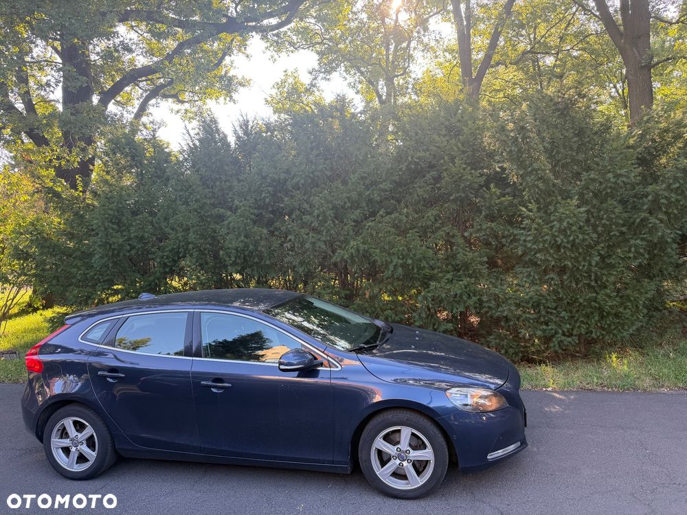 Volvo V40 ver-t3-momentum - 6