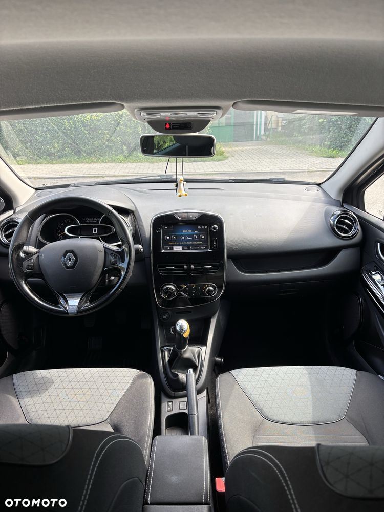 Renault Clio - 6