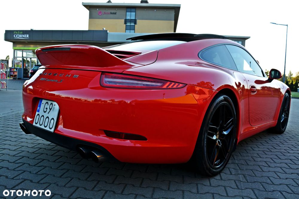 Porsche 911 Carrera S PDK - 15