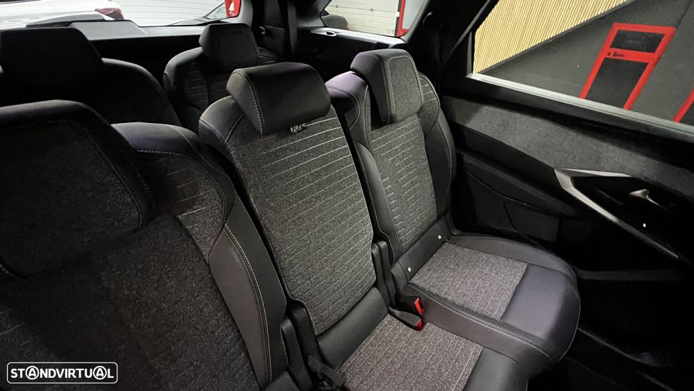 Peugeot 5008 1.2 Hybrid Allure e-DCS6 - 55