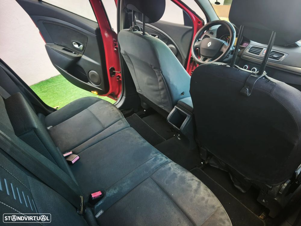 Renault Mégane Sport Tourer 1.5 dCi Dynamique - 27