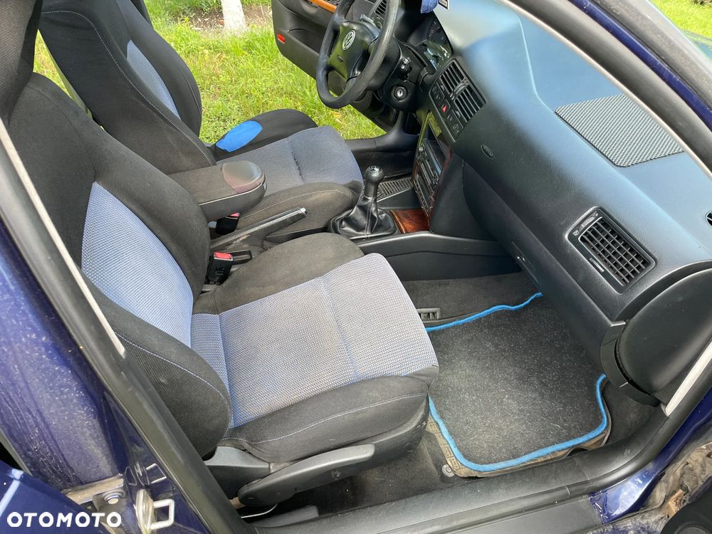 Volkswagen Bora Variant 1.9 TDI - 11