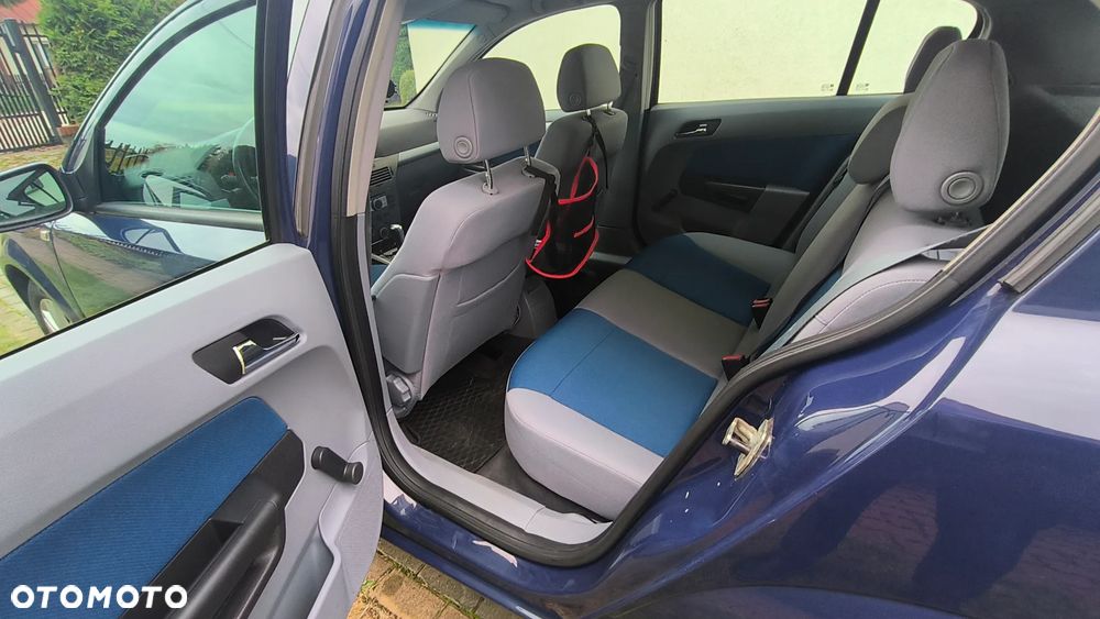 Opel Astra - 13